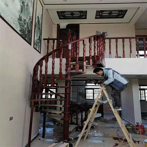 保定旋转木楼梯生产厂家